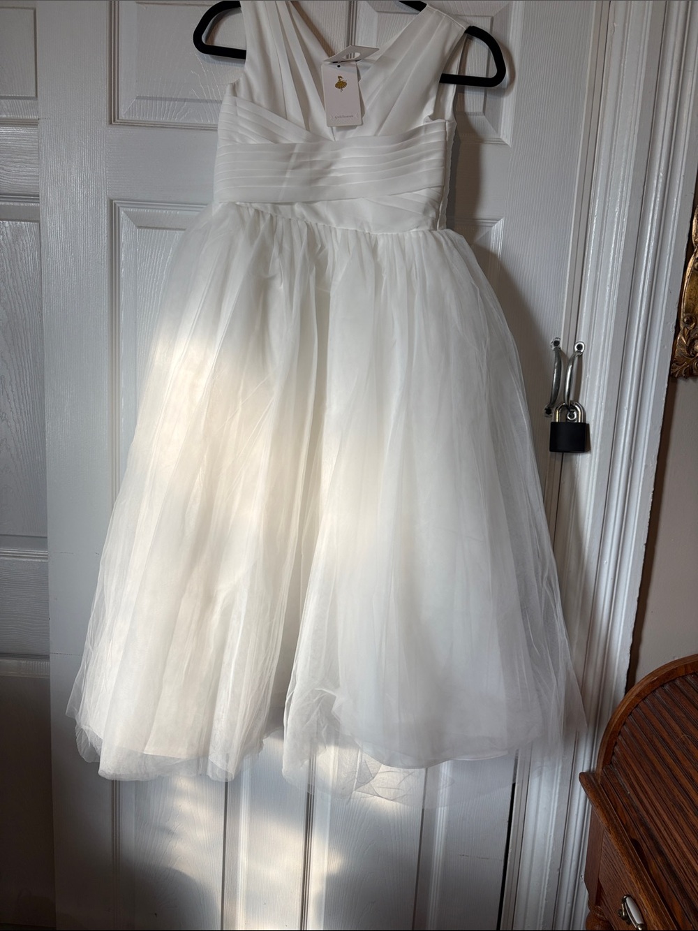 New Kids White Tulle Party Dress with Pleated Bodice size 9
